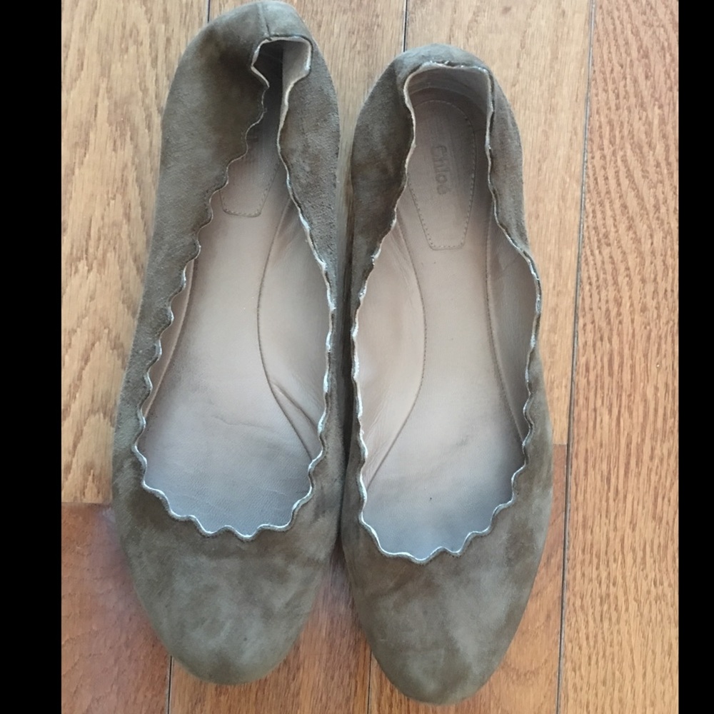 Chloe scalloped Suede flats